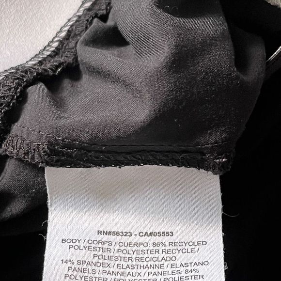 Nike Legend 2.0 Baggy Capri Jogger XS Black Cropped Womens Just Do It Dri Fit - Picture 6 of 7